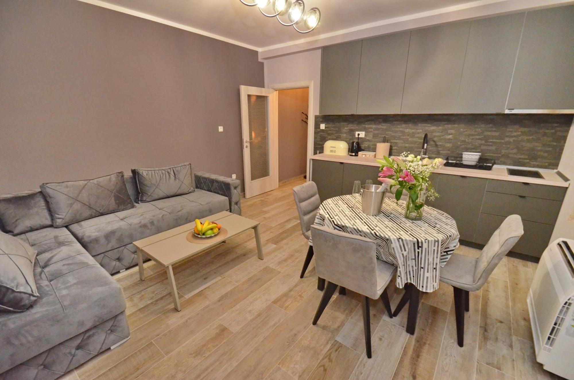 Apartments Orizzonte With Beautiful View Of The Bay Котор Екстериор снимка