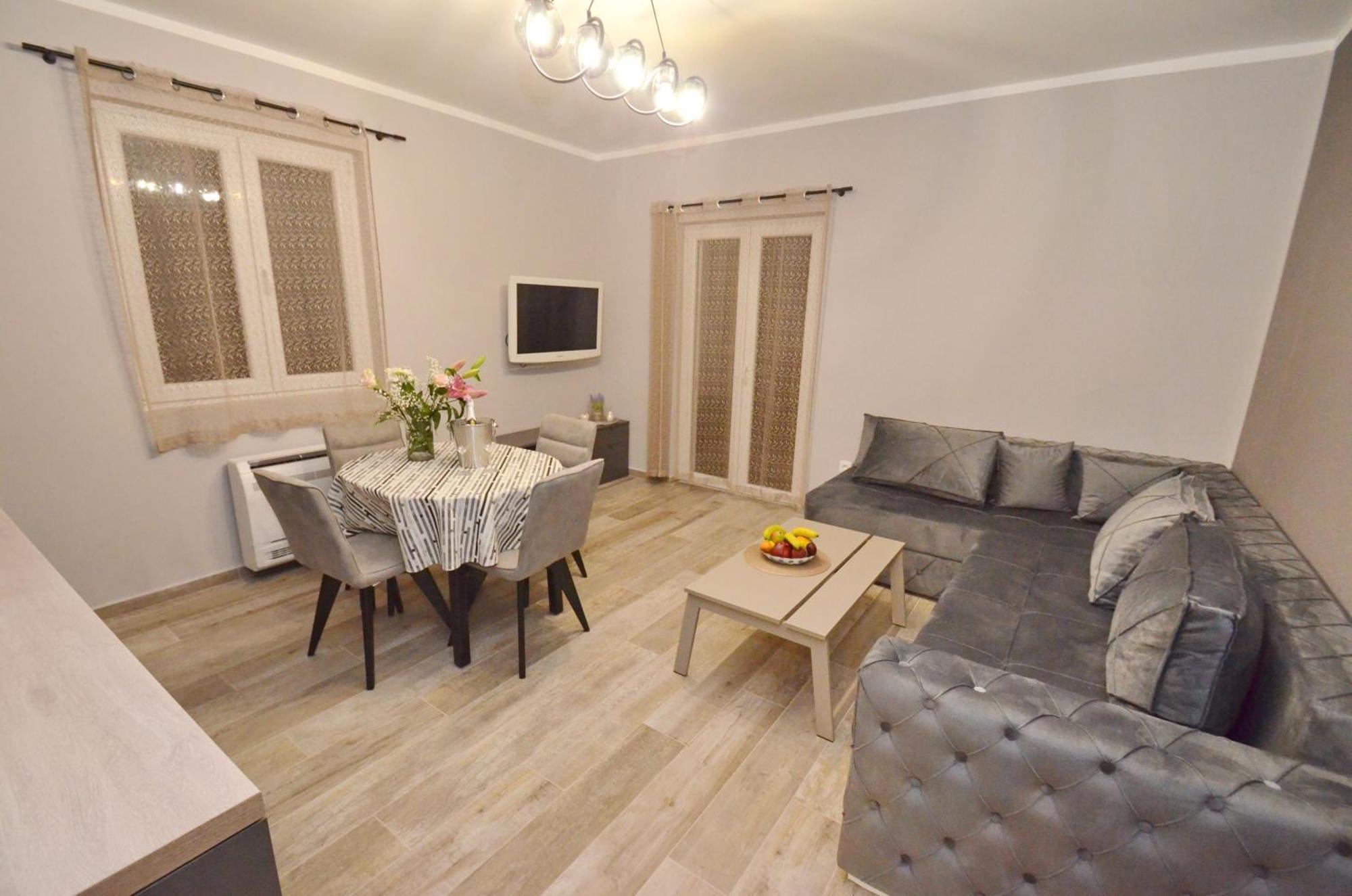 Apartments Orizzonte With Beautiful View Of The Bay Котор Екстериор снимка