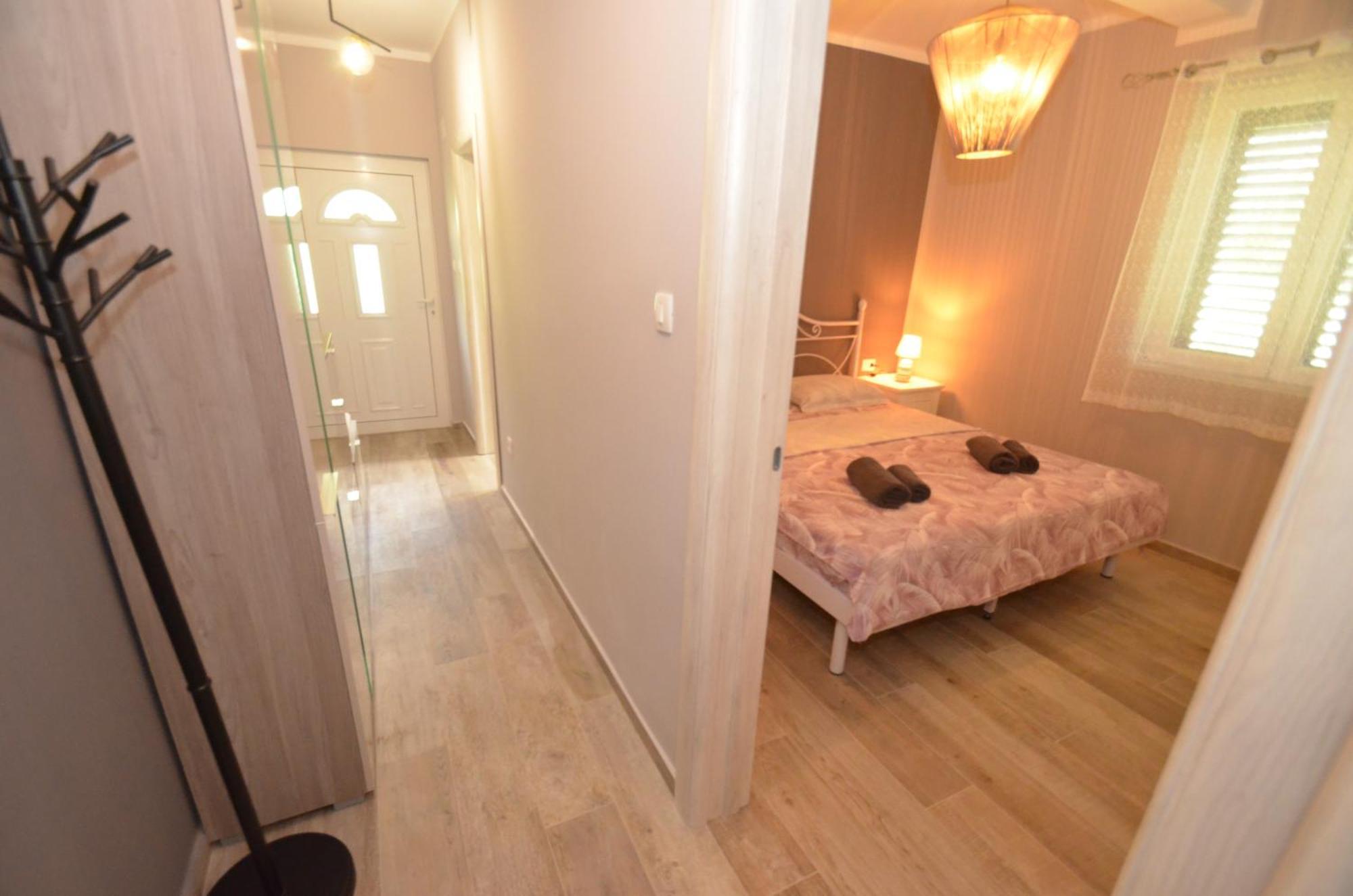 Apartments Orizzonte With Beautiful View Of The Bay Котор Екстериор снимка