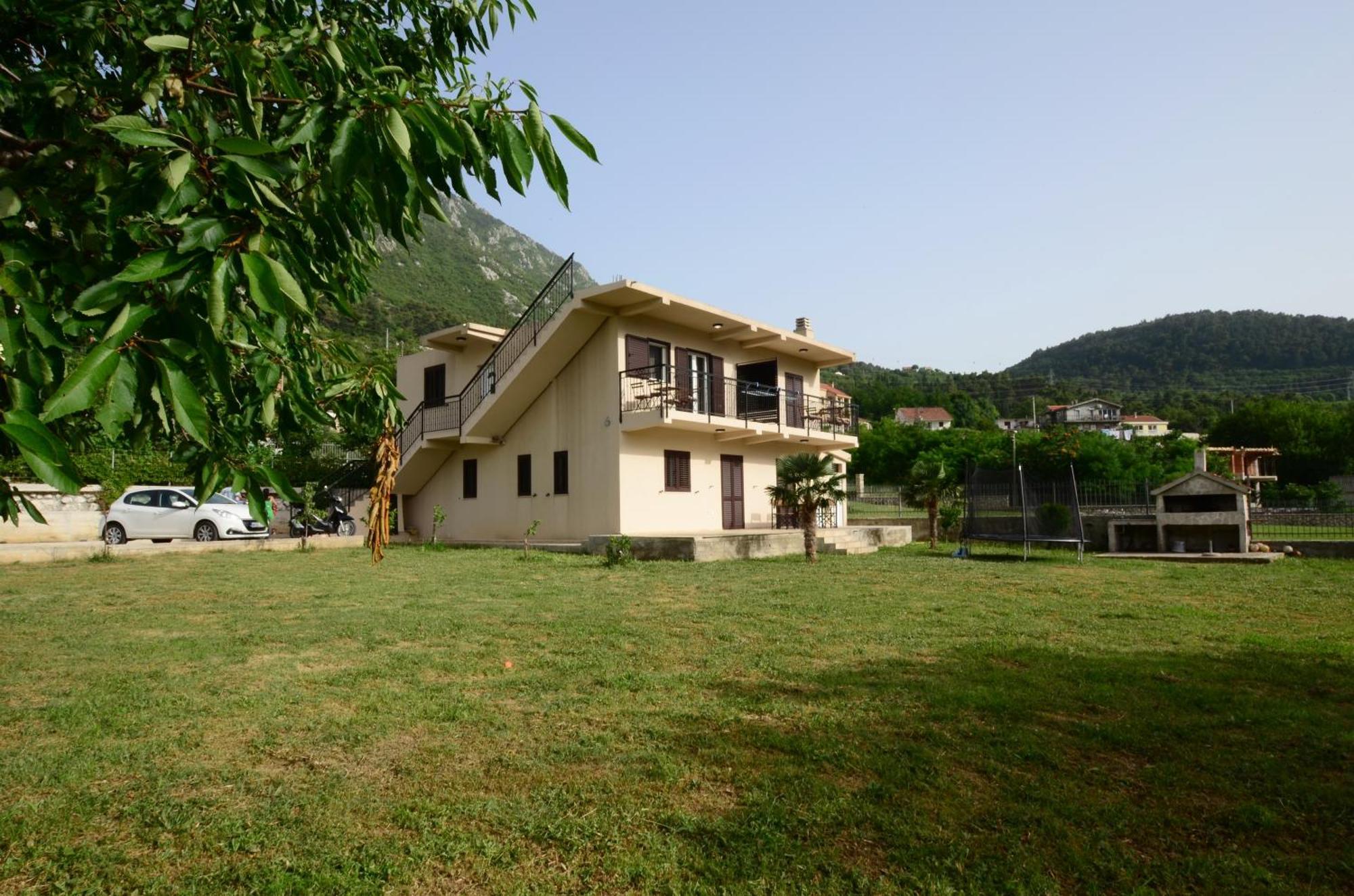 Apartments Orizzonte With Beautiful View Of The Bay Котор Екстериор снимка